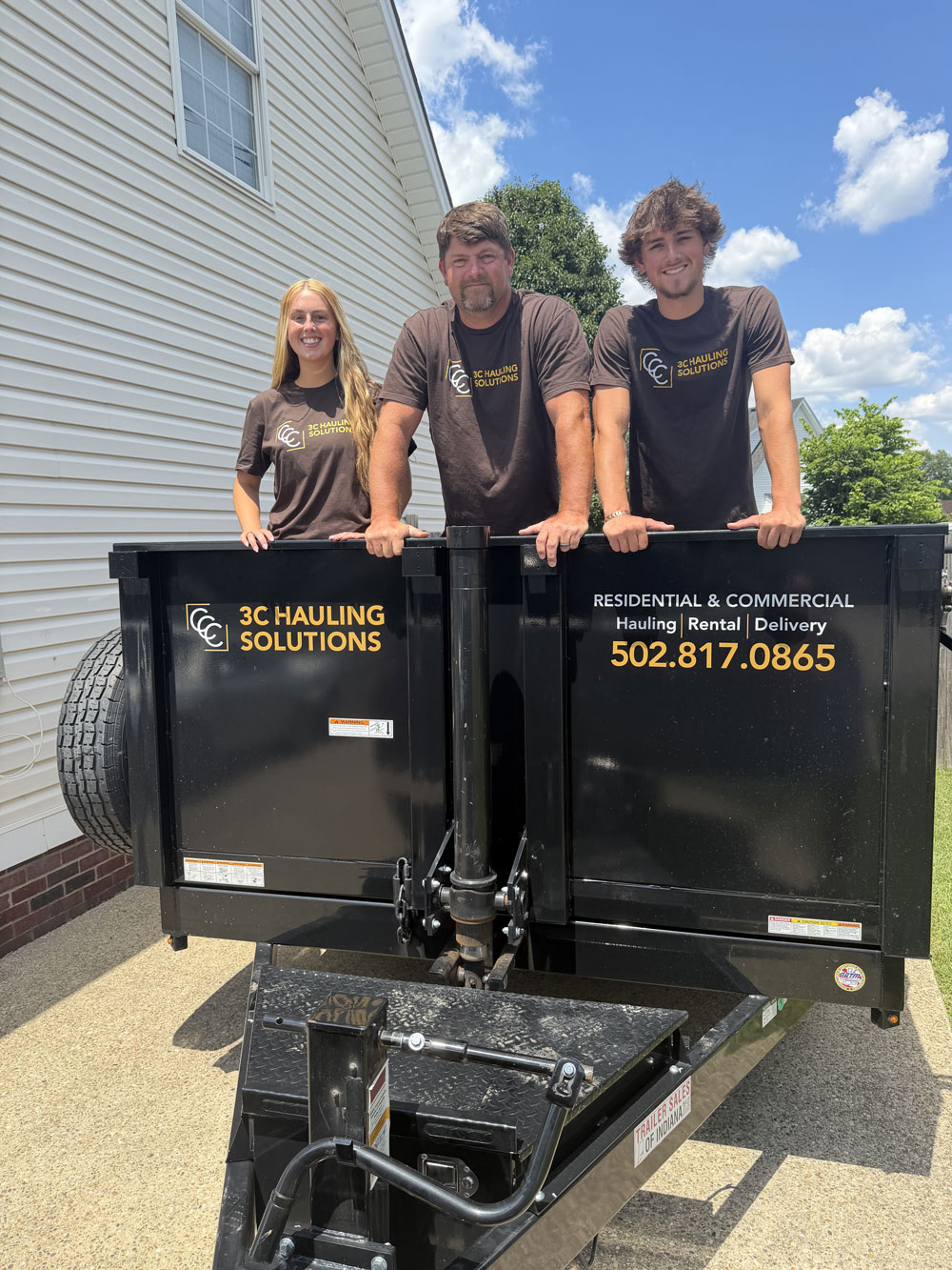 Craig, Cooper and Chloe and the rest of the family — 3C Hauling Solutions team