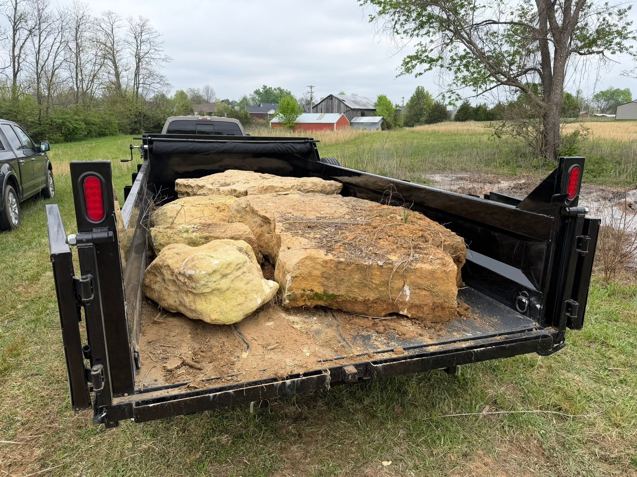 Gravel and rock delivery service in Louisville KY — 3C Hauling Solutions
